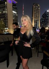 Миниатюра Индивидуалка Polly Железнодорожный Фотография 