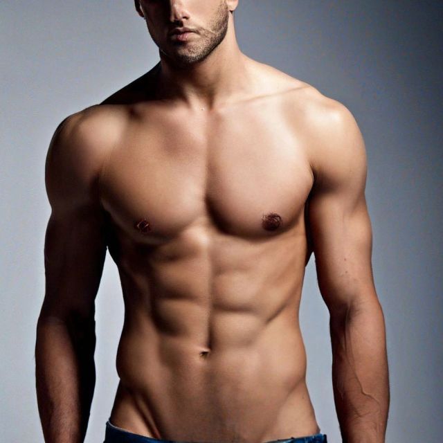 Мужчина Марат Центр