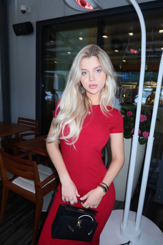 Индивидуалка Дарья Центр Фотография 